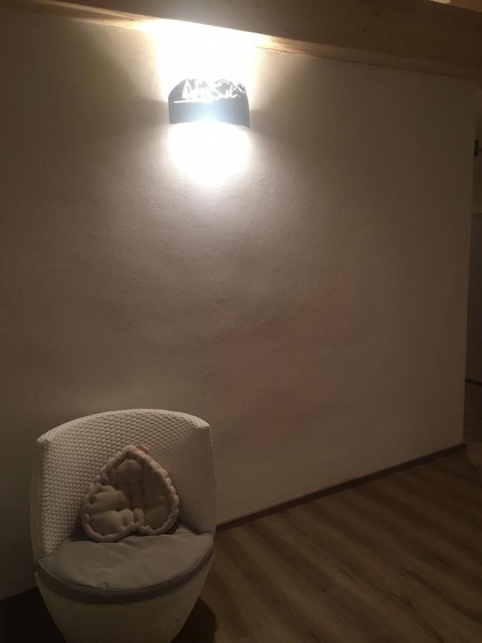 Albergo Croce D'Aune ペダヴェーナ エクステリア 写真